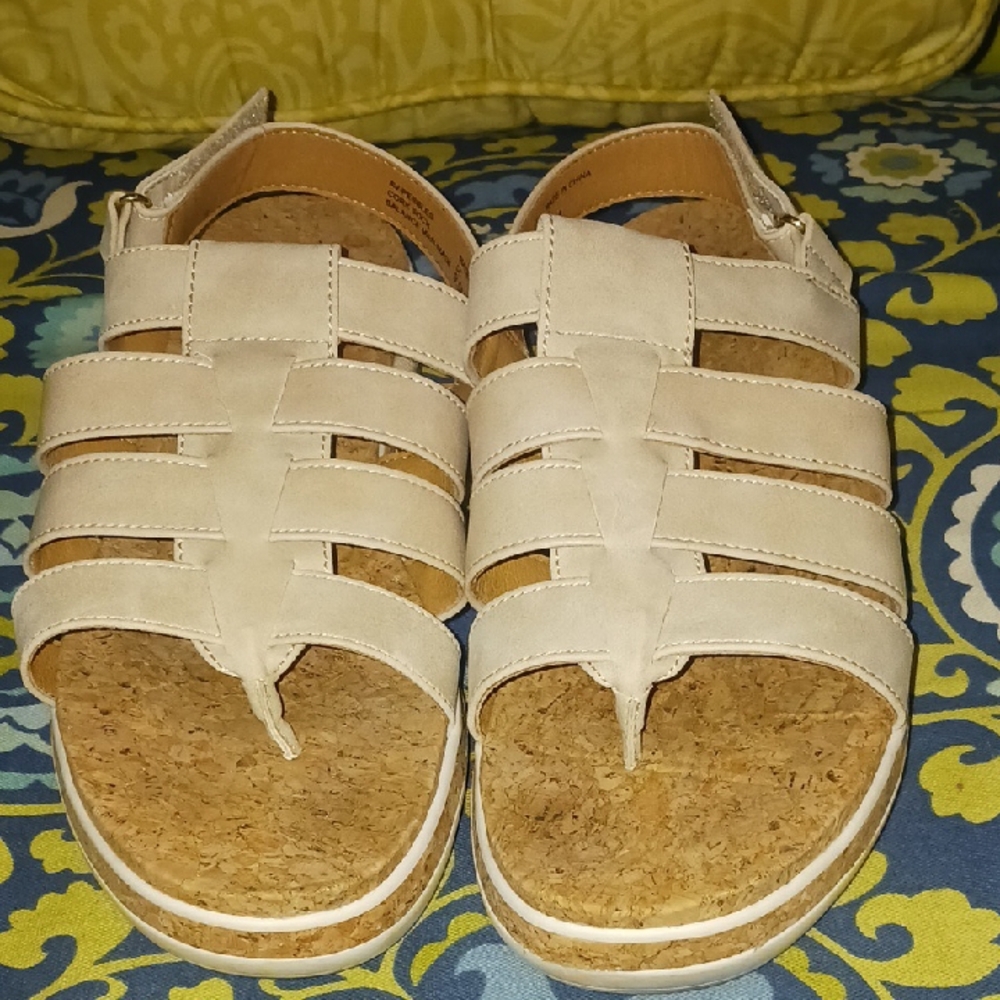 Adrienne Vittadini Sandals